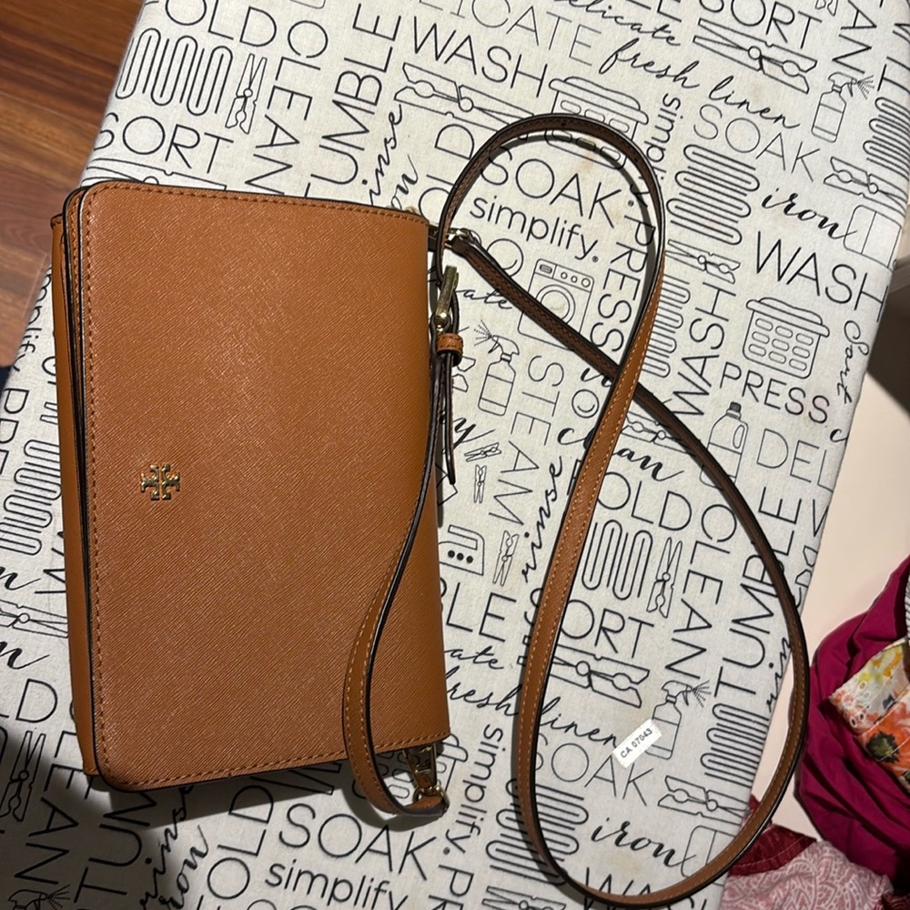 Brand New Tory Burch Cross Body!